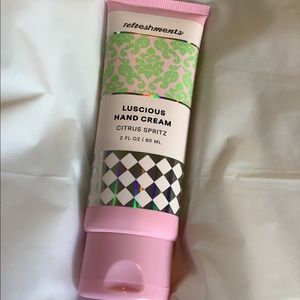 Refreshments Lucious Handcream NWT